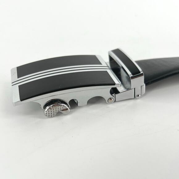 Ratchet buckle black leather belt - Picture 2 of 6